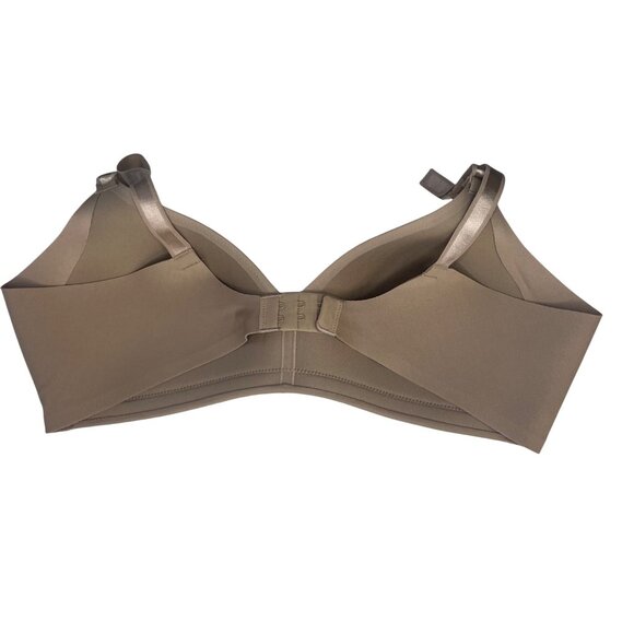 Warners Wireless Bra Size 36c Tan Lightly Lined New Adjustable Smoothing - Picture 2 of 9